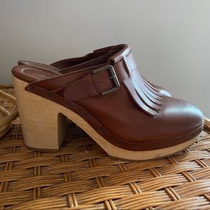 Madewell Leather Clog 8.5 Clogs